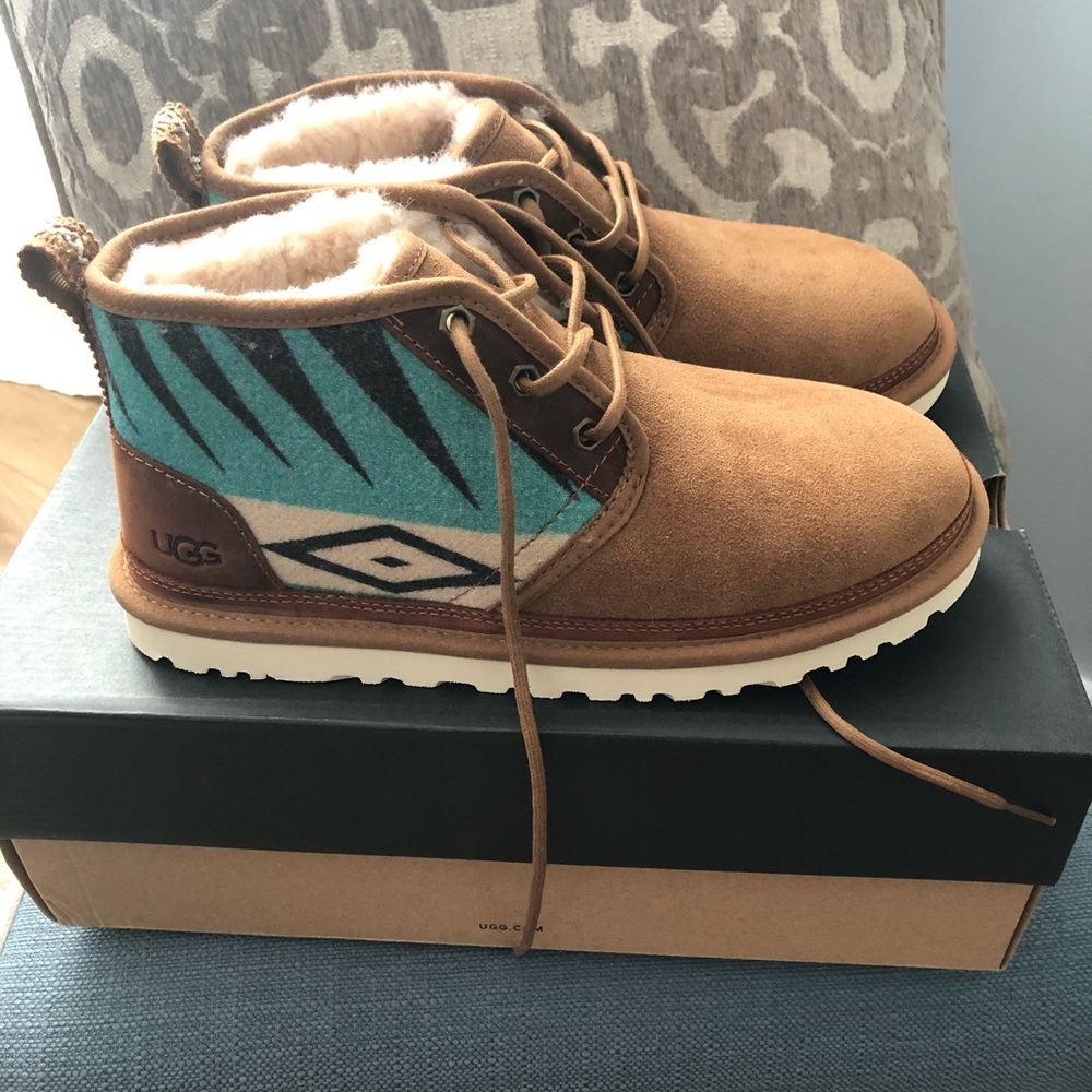 Men’s UGG Neumel Sierra Classic Chukka Boot size 7